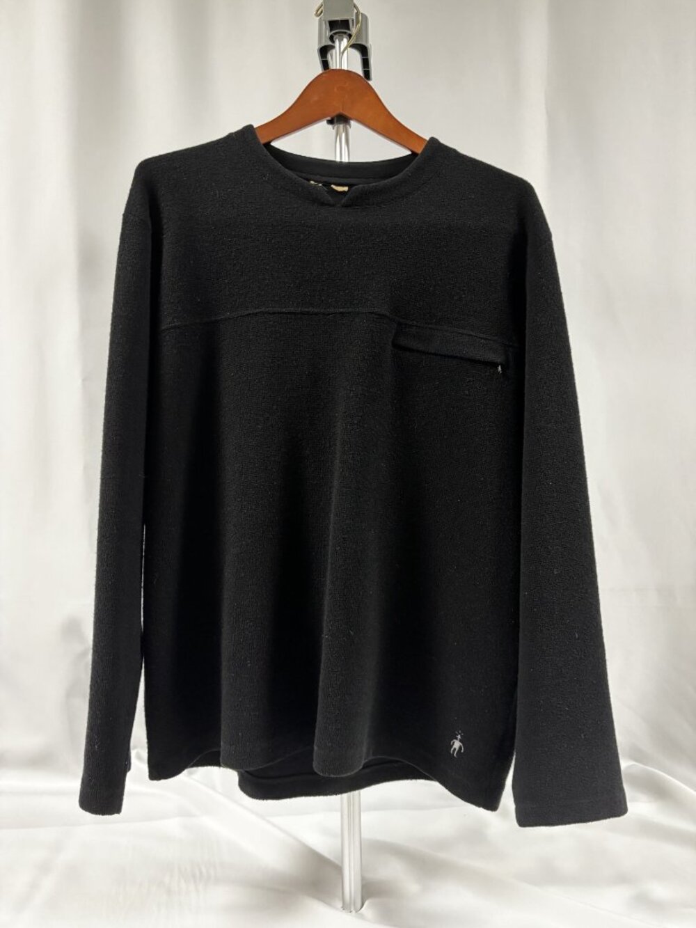 Smartwool black sweater, size m-l